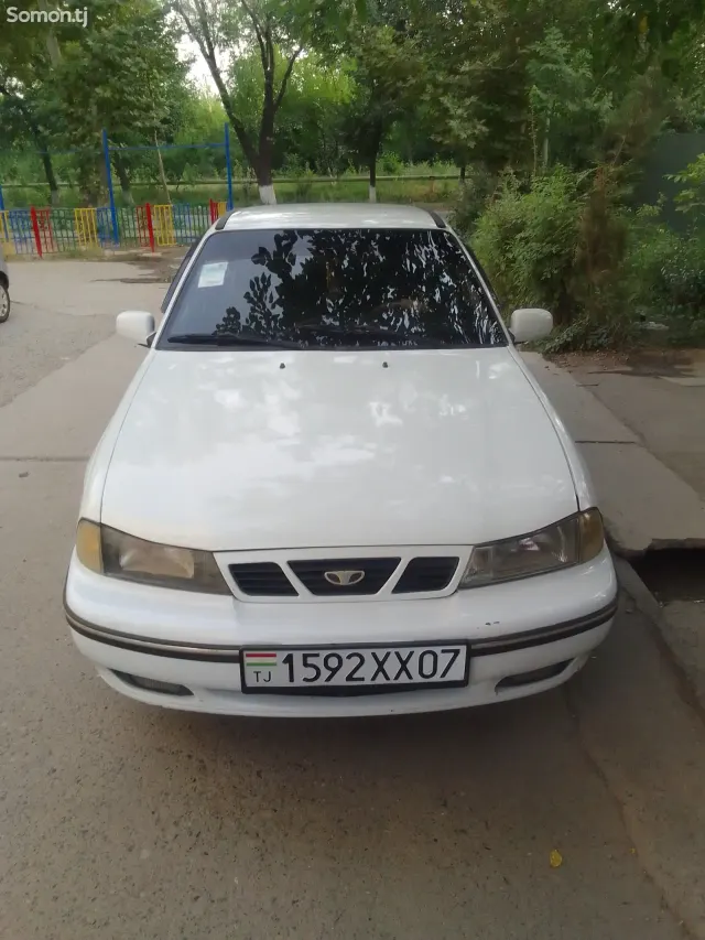 Daewoo Nexia 1996 · 1.6 MT