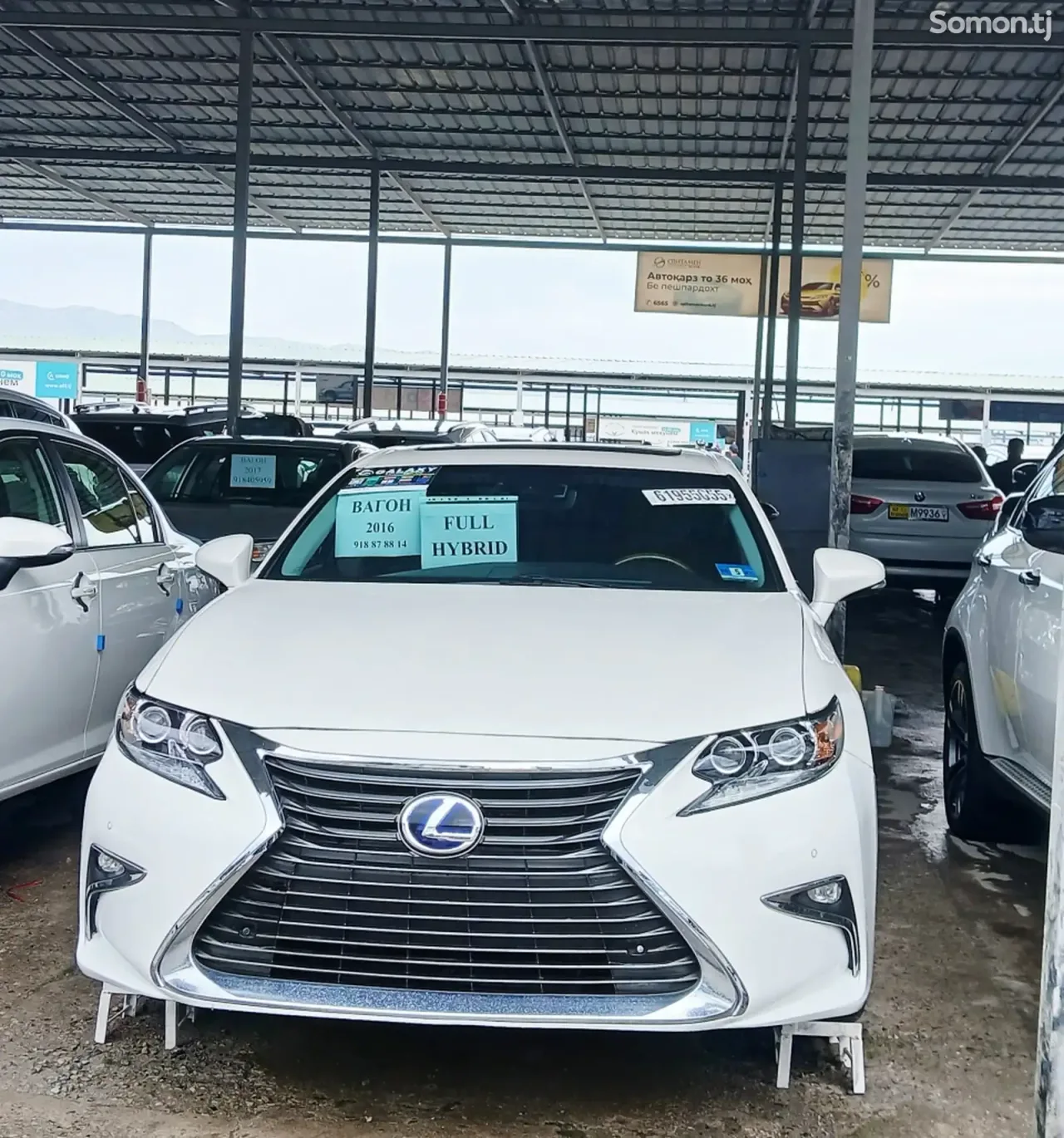 Lexus ES series 2016 · 2.5 AT