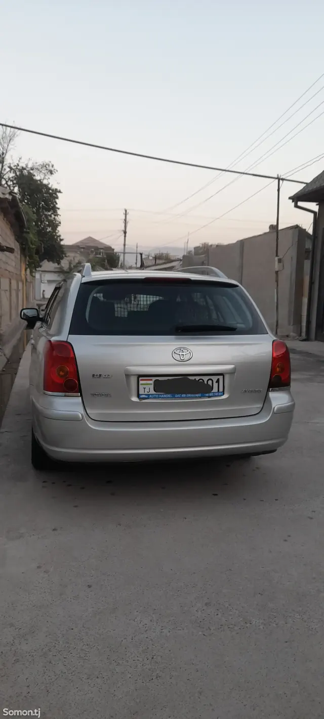 Toyota Avensis 2007 · 1.8 MT