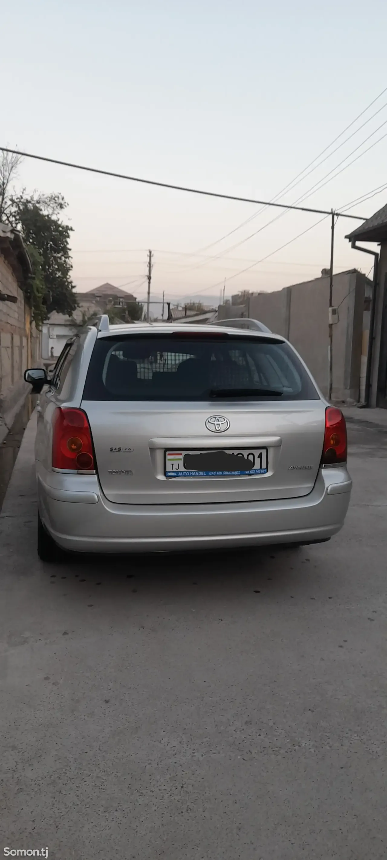 Toyota Avensis 2007 · 1.8 MT