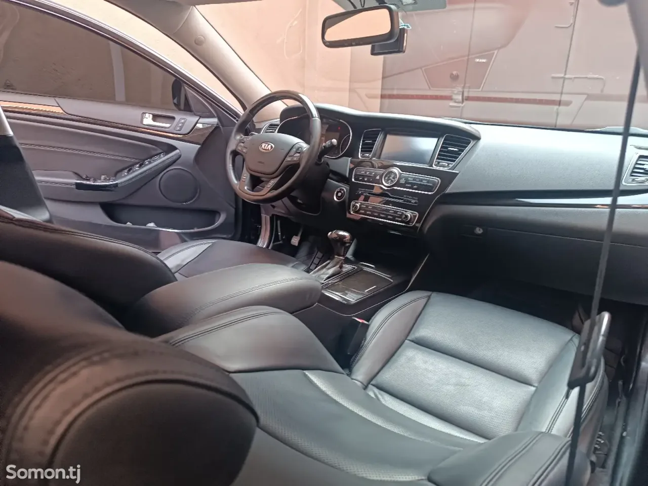 Kia K7 2013 · 2.4 AT