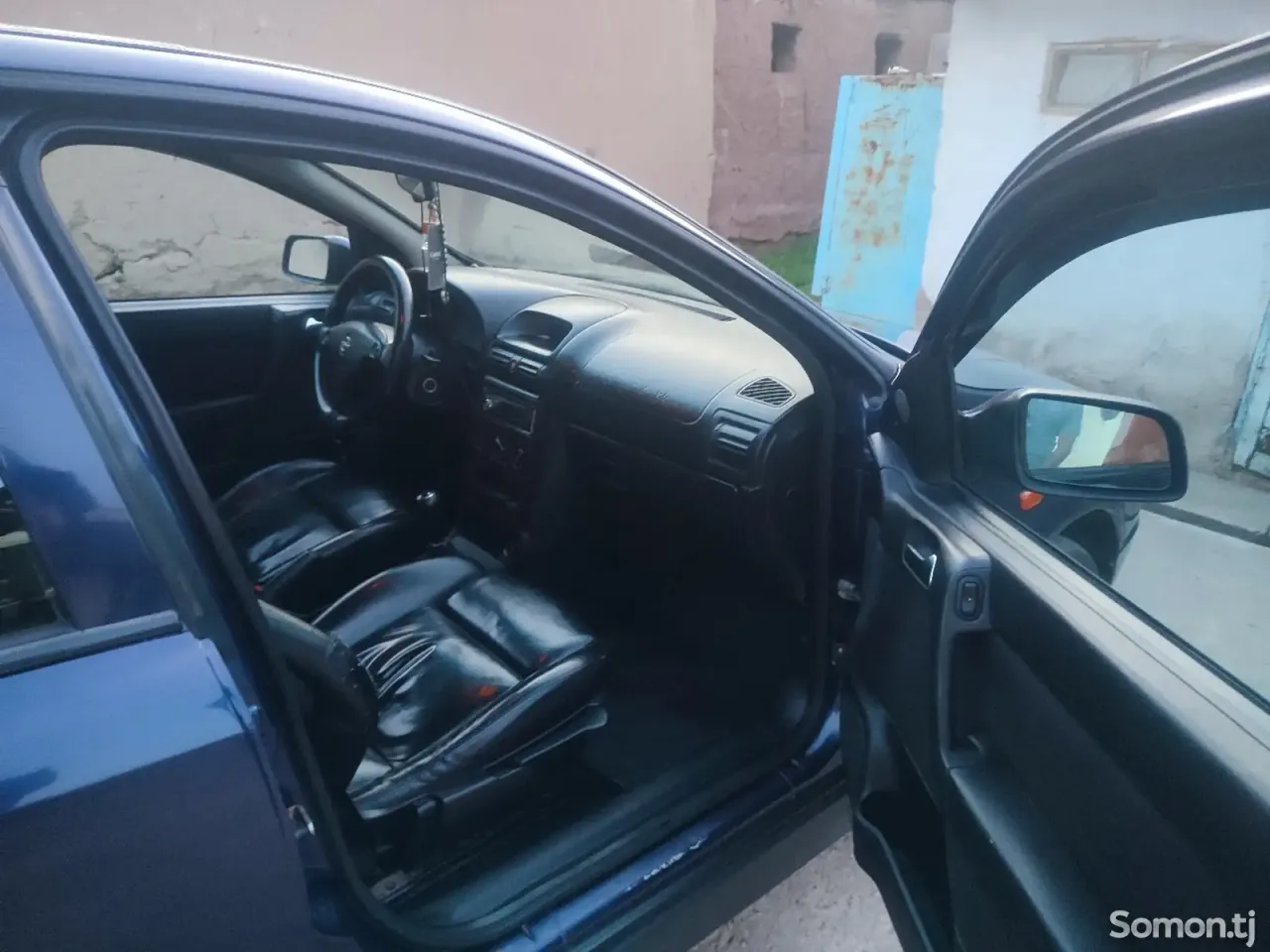 Opel Astra G 1998 · 1.6 MT