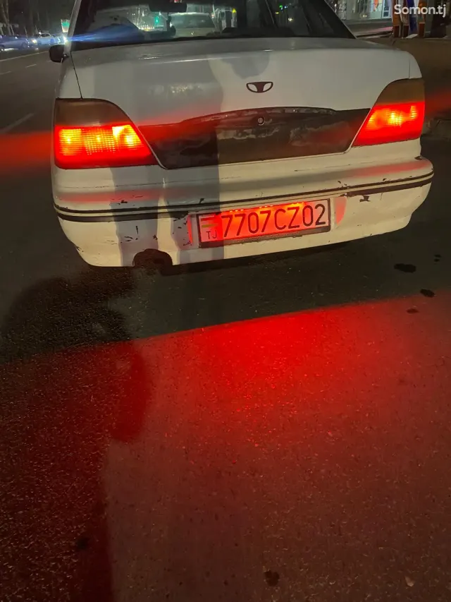 Daewoo Nexia 1994 · 1.6 MT