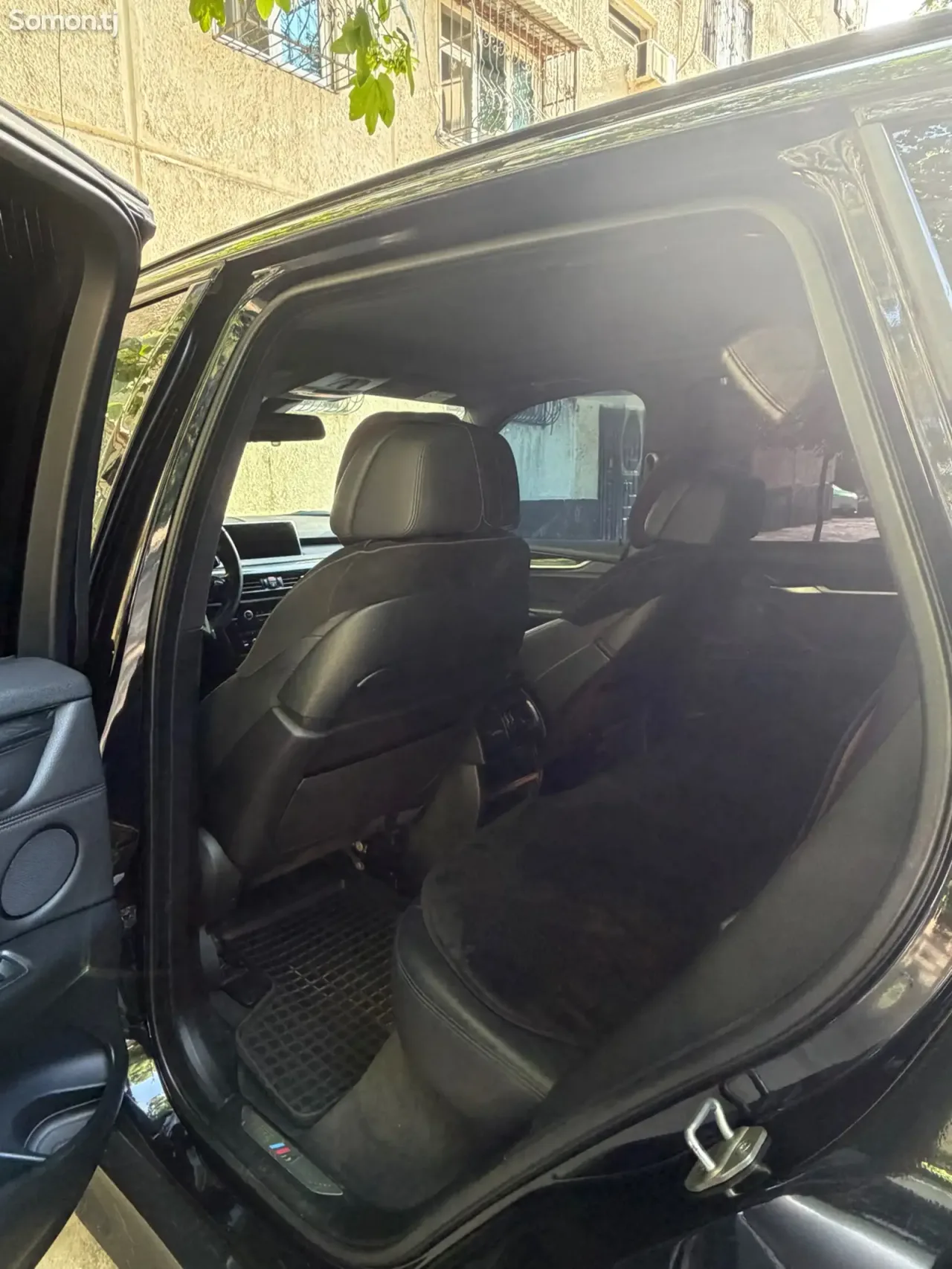BMW X5 2015 · 3.0 AT
