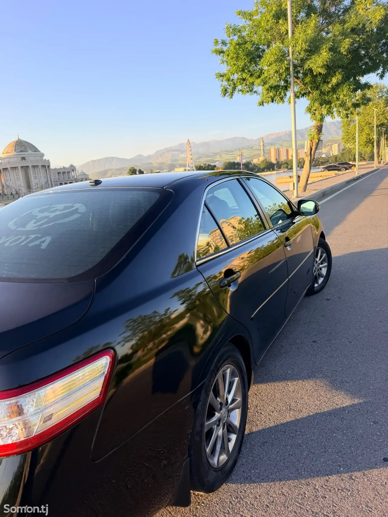 Toyota Camry 2011 · 2.5 AT