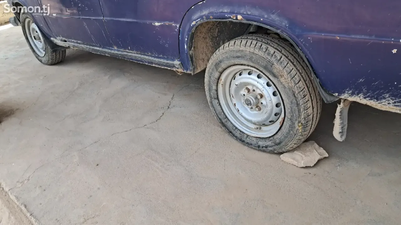 Lada (ВАЗ) 2106 1990 · 1.6 MT