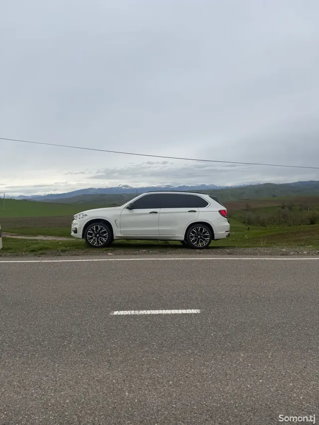 BMW X5 2014 · 3.5 AT