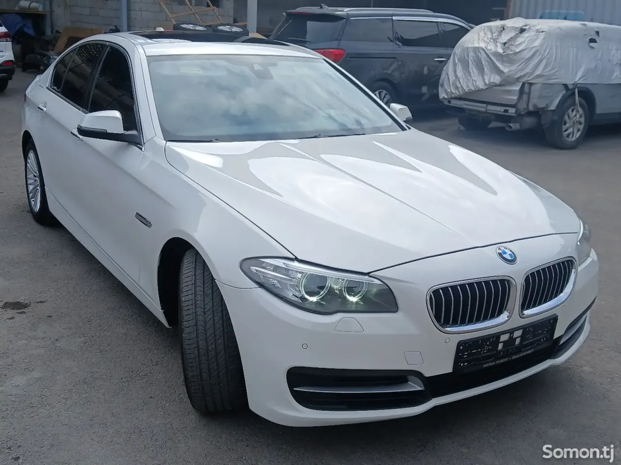 BMW 5 series 2014 · 2.0 AT