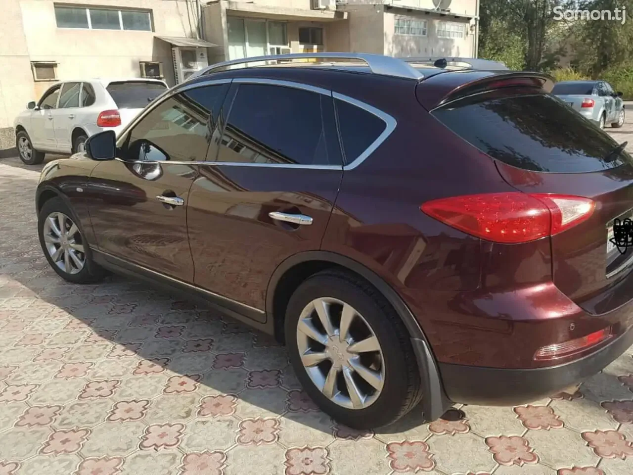 Infiniti EX series 2012 · 2.5 AT
