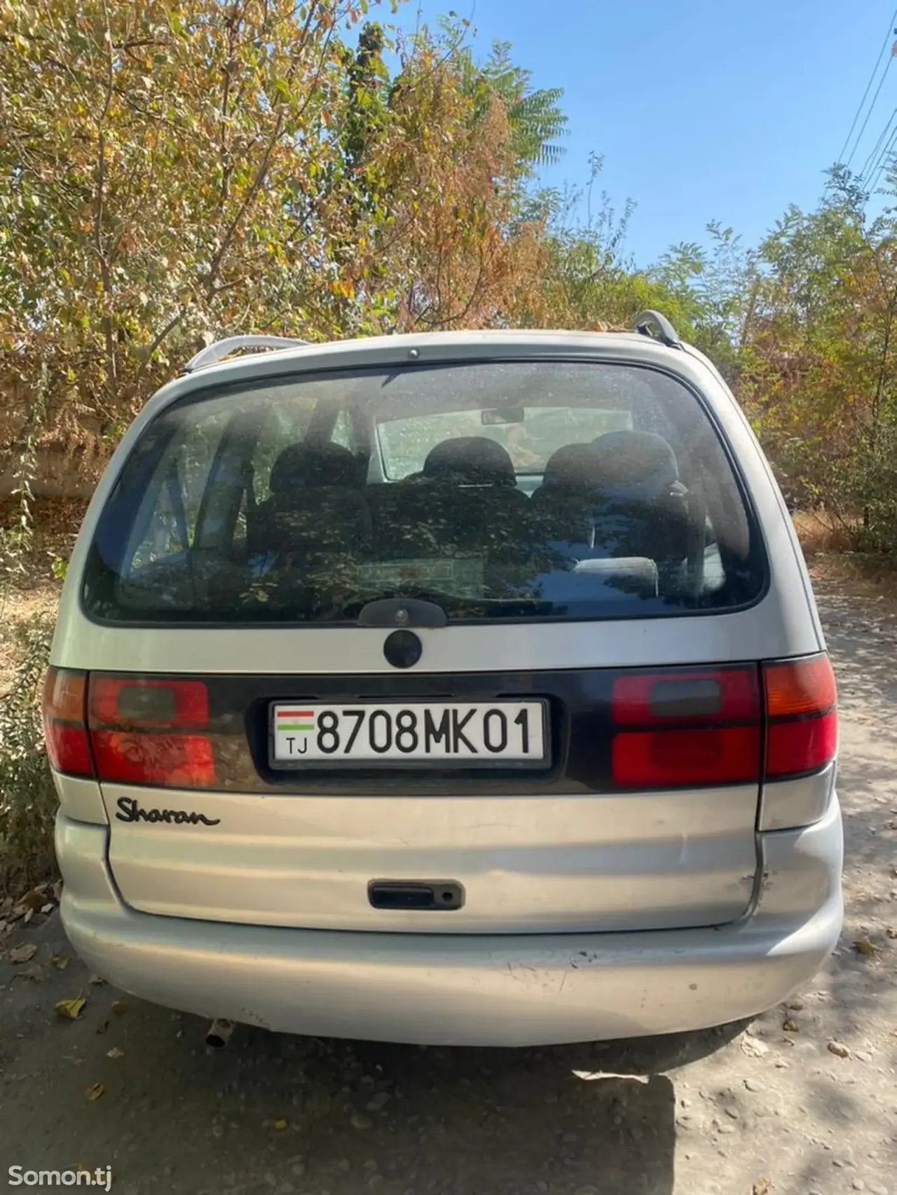 Volkswagen Touran 1997 · 1.8 MT