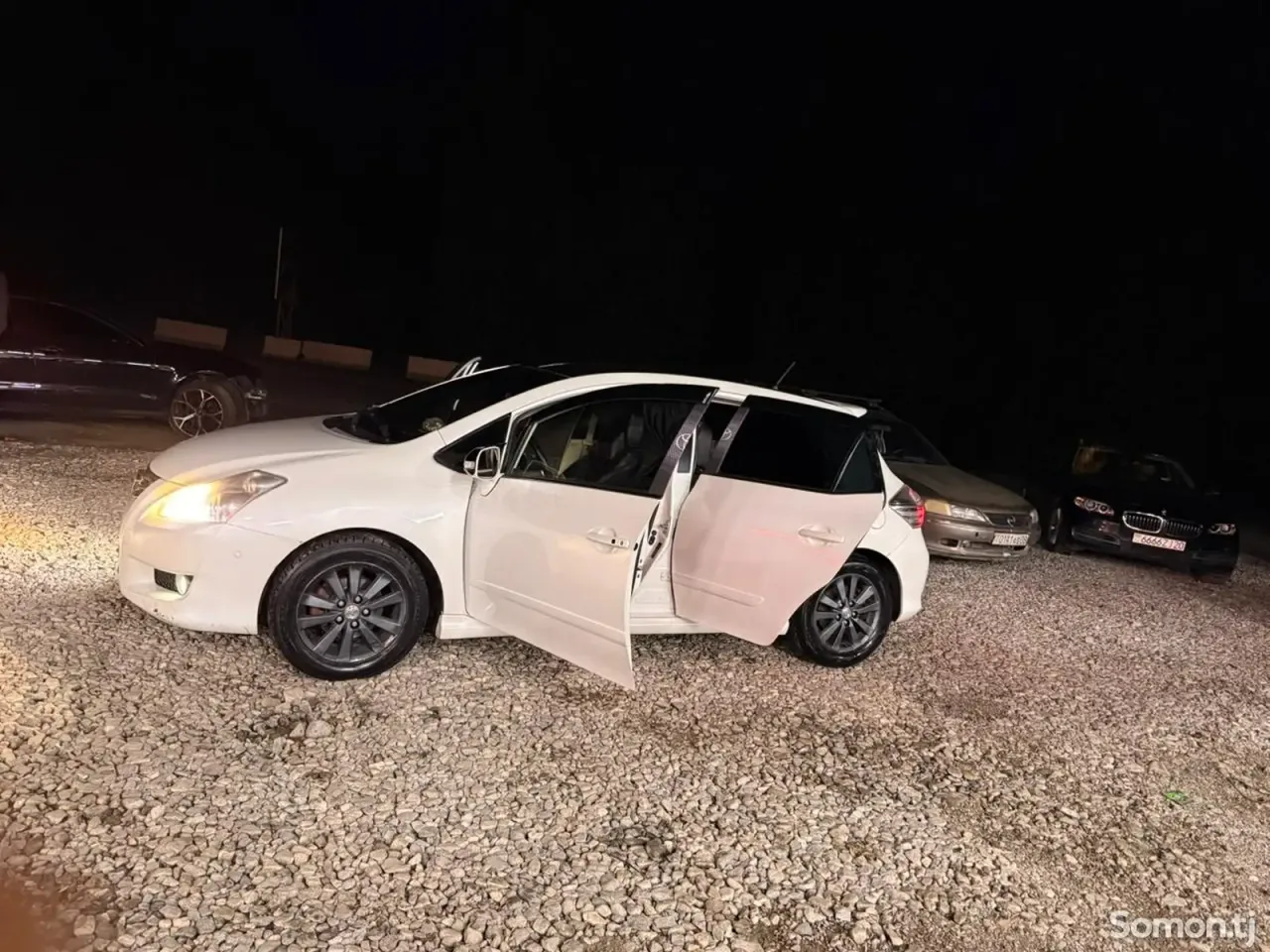 Toyota Blade 2008 · 2.4 AT