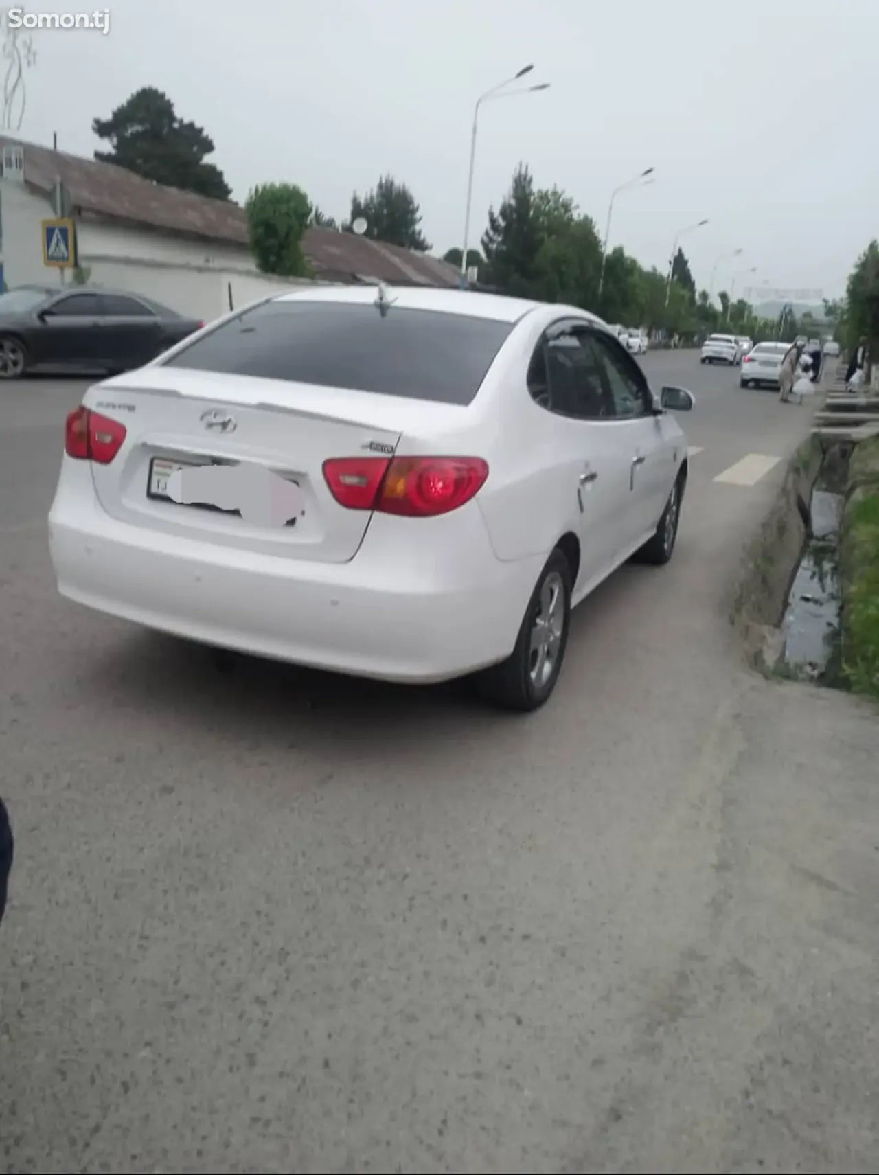 Hyundai Avante 2008 · 1.6 AT