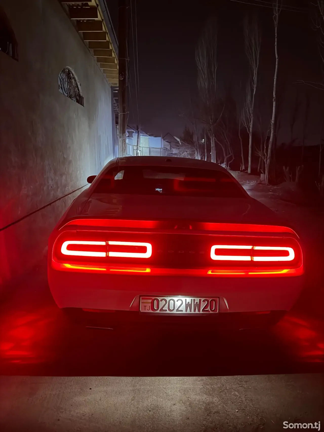 Dodge Challenger 2016 · 3.6 AT