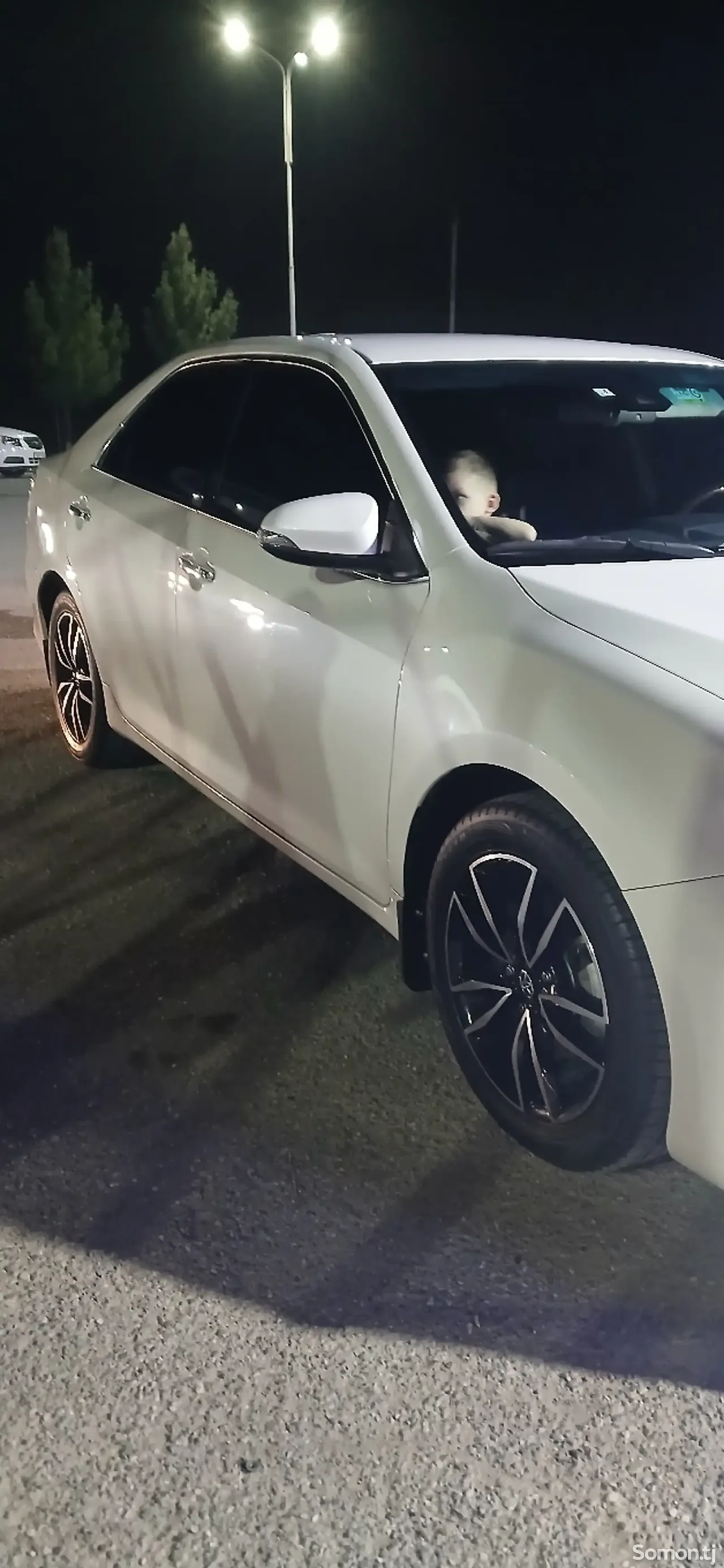 Toyota Camry 2016 · 2.5 AT