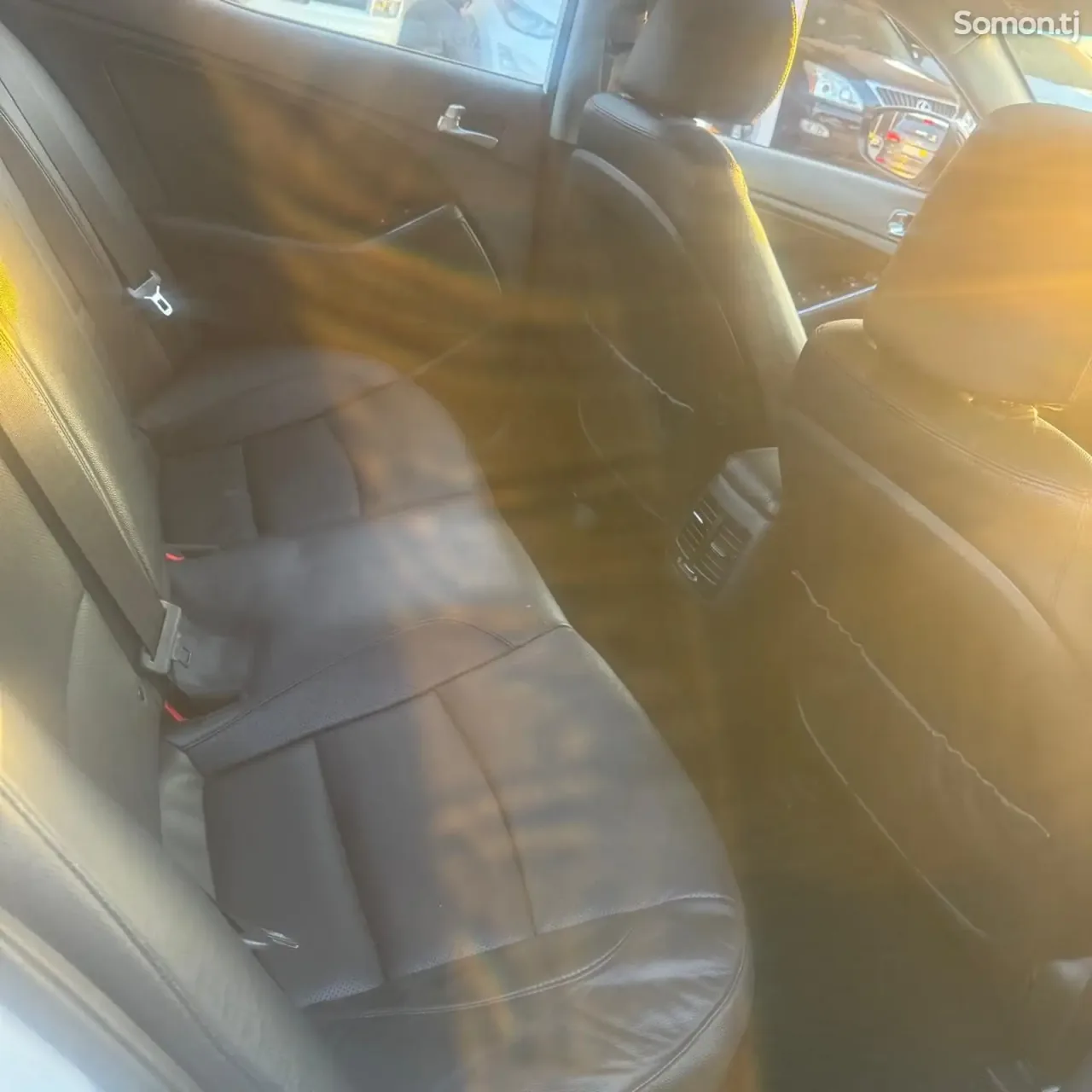 Kia K5 2015 · 2.0 AT