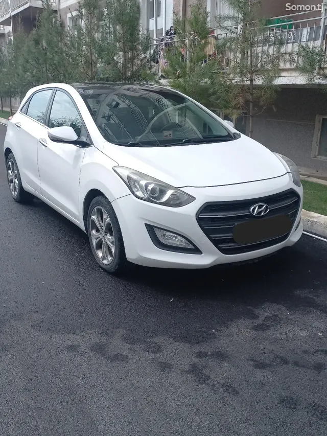 Hyundai i30 2012 · 1.6 AT