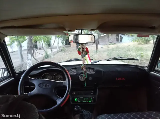 Lada (ВАЗ) 2106 1997 · 1.1 MT