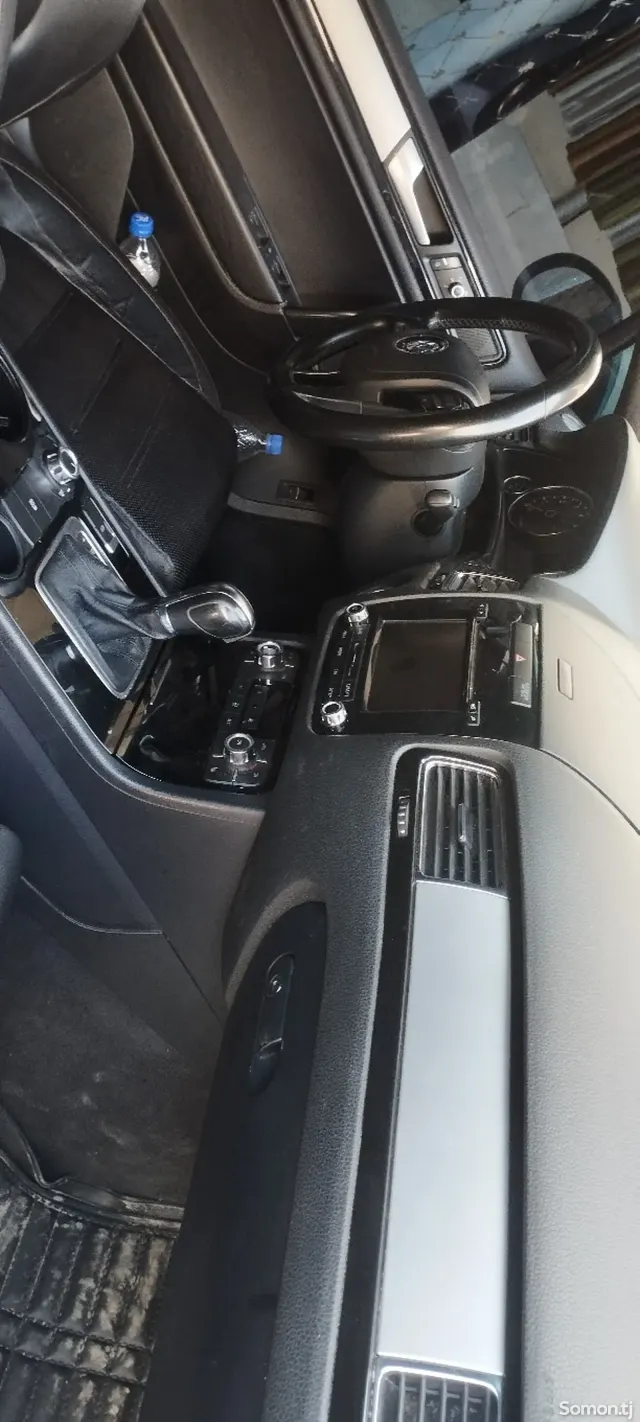 Volkswagen Touareg 2012 · 3.6 AT