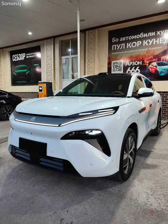 BYD Tang 2025 · AMT