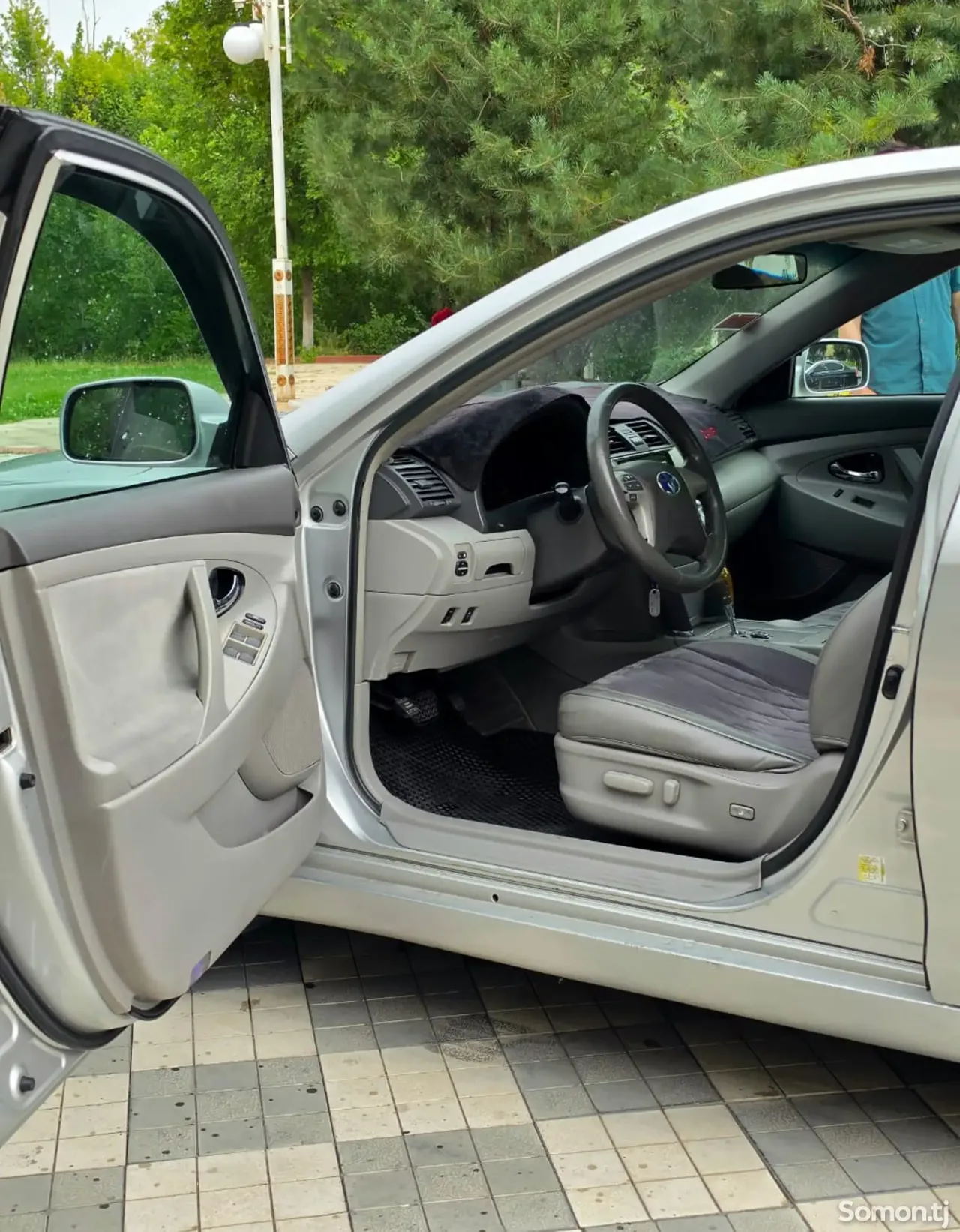 Toyota Camry 2011 · 2.5 AT