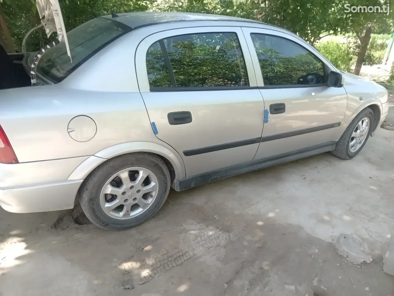Opel Astra G 1999 · 1.8 AT