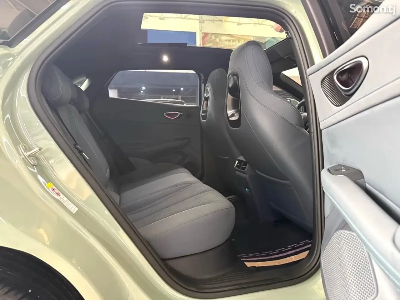 BYD Seal 2025 · AT