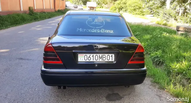 Mercedes-Benz C class 1995 · 1.8 AT