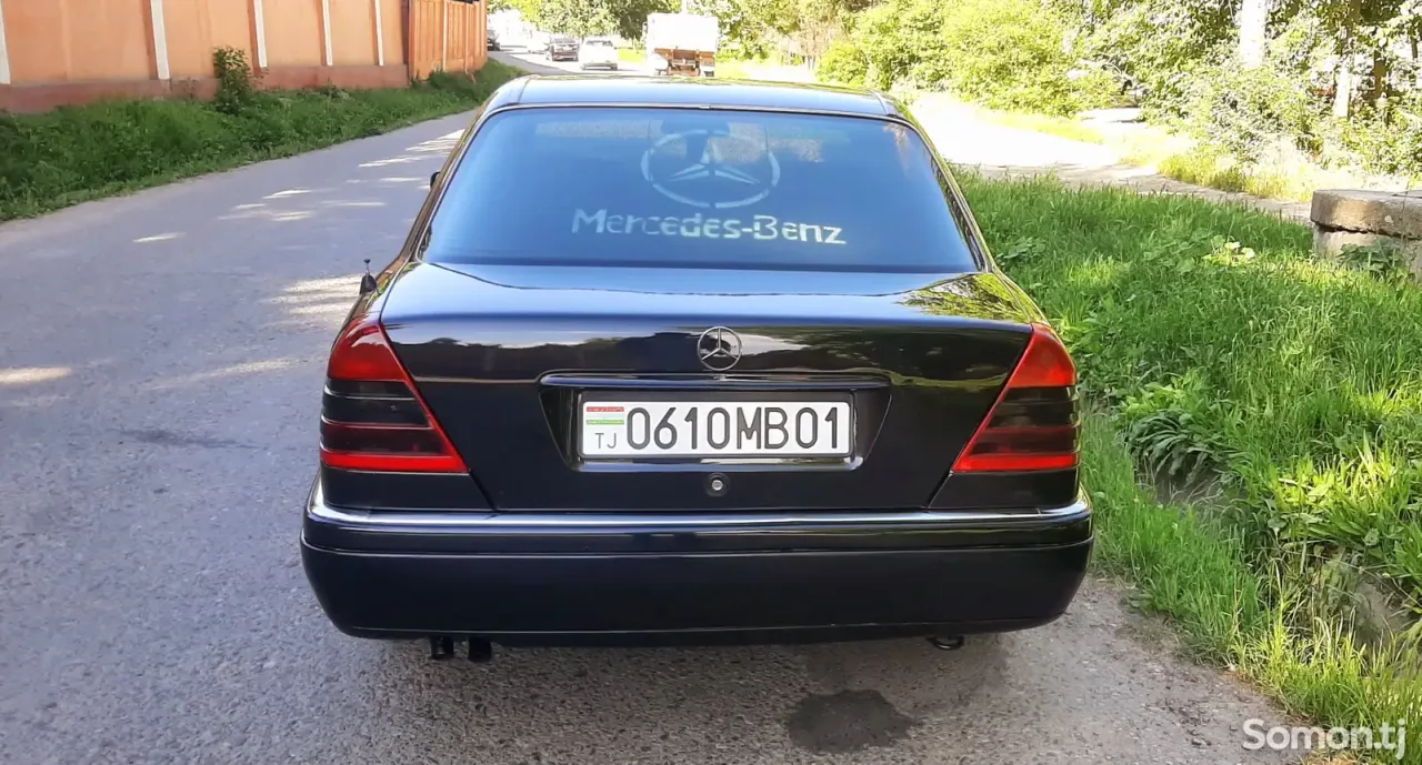 Mercedes-Benz C class 1995 · 1.8 AT
