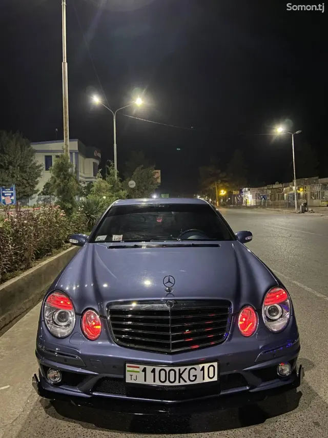 Mercedes-Benz E class 2004 · 2.3 AT