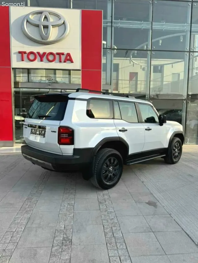 Toyota Land Cruiser Prado 2026 · 2.4 AT