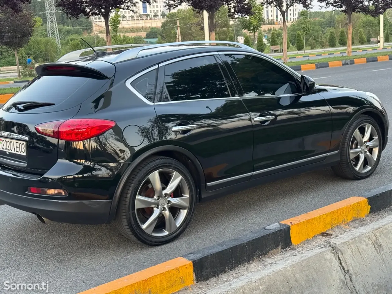 Infiniti EX series 2008 · 3.5 AT