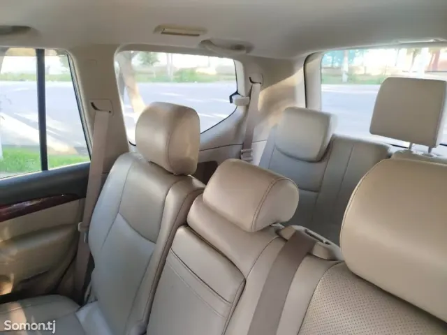 Toyota Land Cruiser Prado 2009 · 4.0 AT