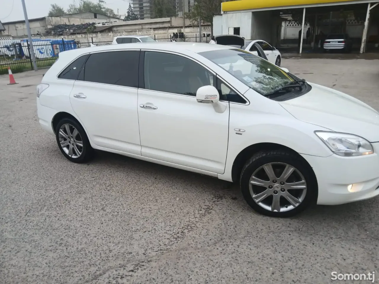 Toyota Mark X ZiO 2007 · 2.4 AT