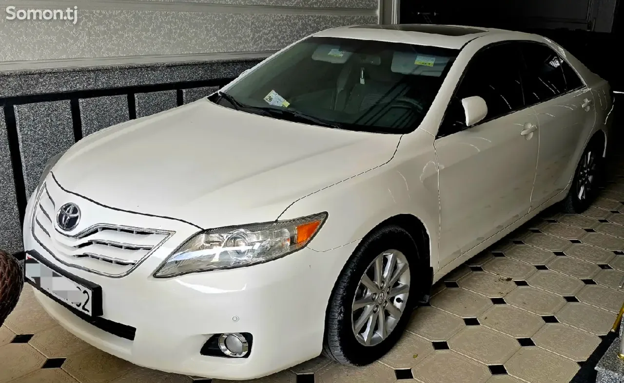Toyota Camry 2011 · 2.5 AT