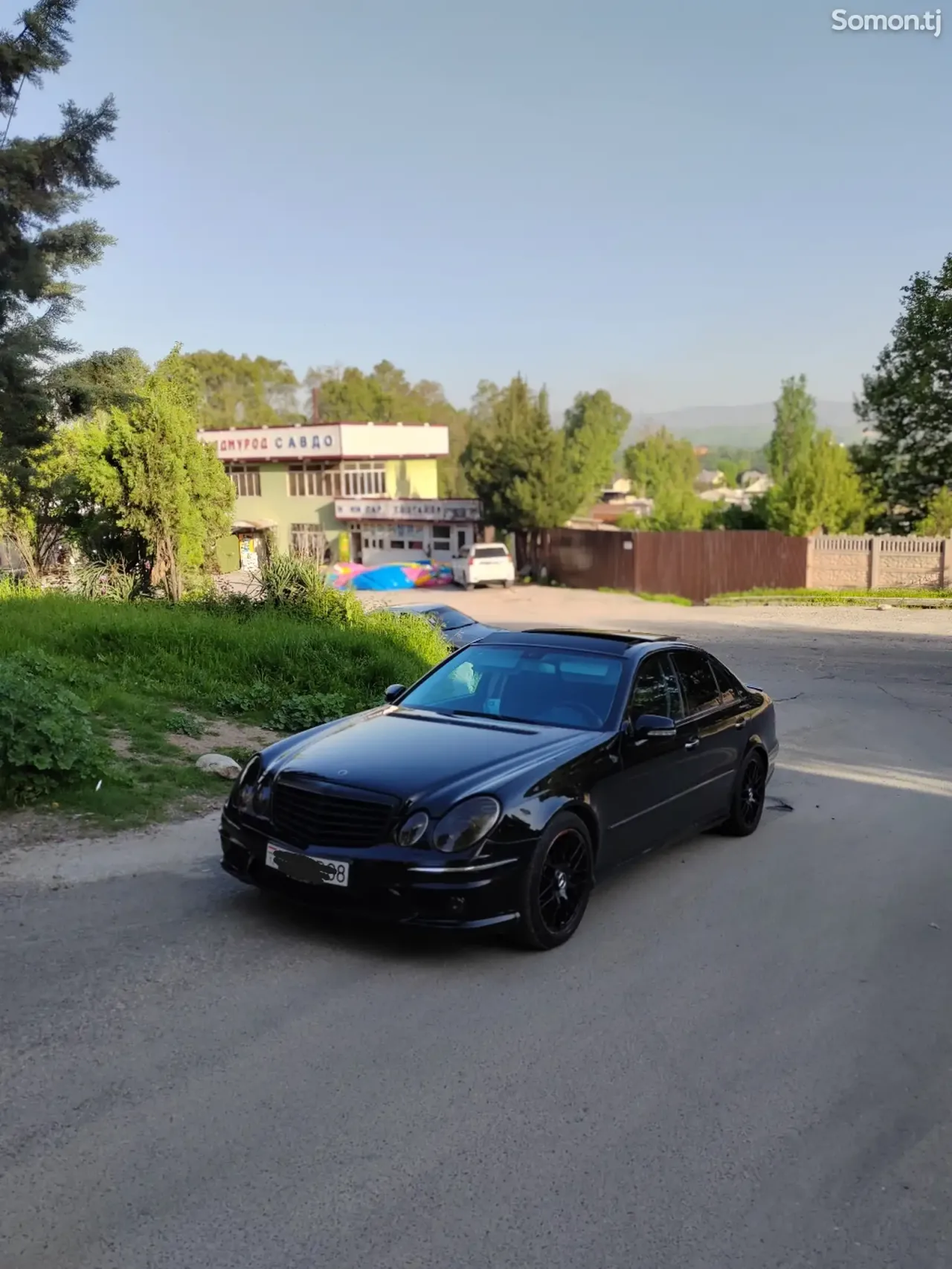 Mercedes-Benz E class 2009 · 5.5 AT