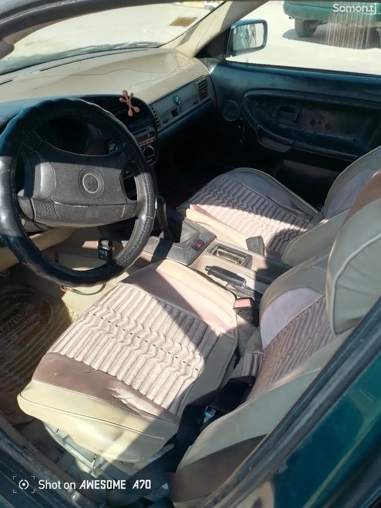 BMW 3 series 1993 · 1.6 MT