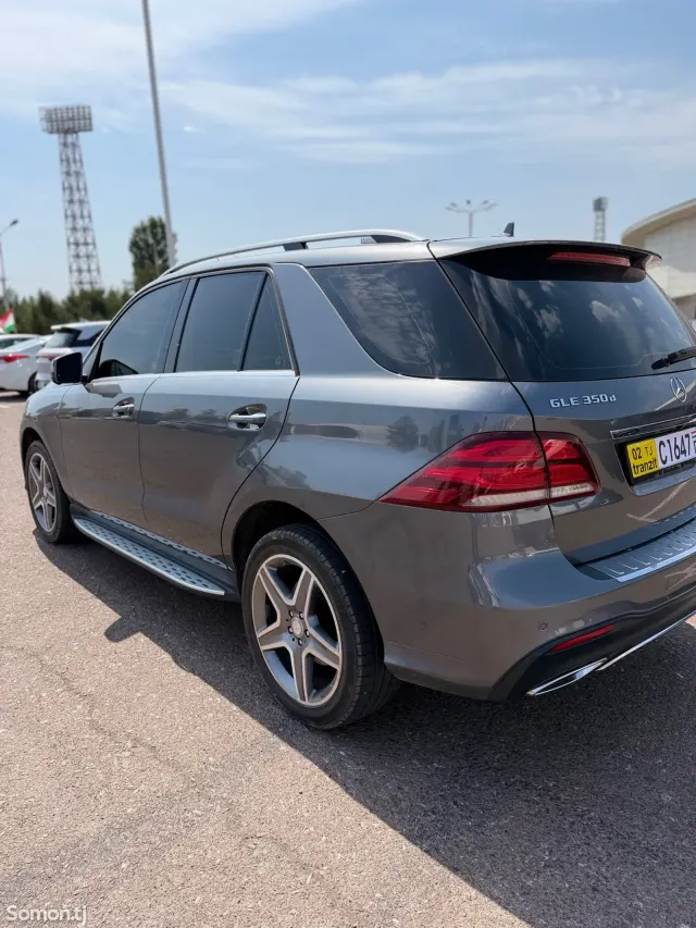 Mercedes-Benz GLE class 2016 · 3.5 AT