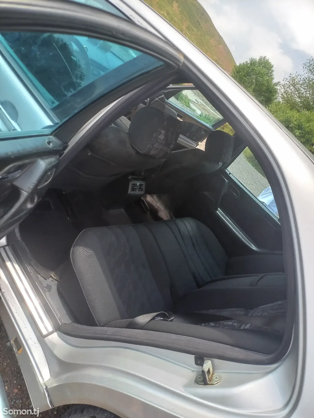 Mercedes-Benz E class 1998 · 2.0 MT