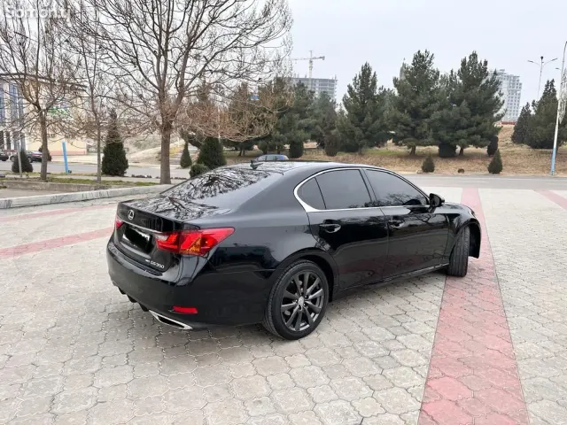 Lexus GS series 2014 · 3.5 AT