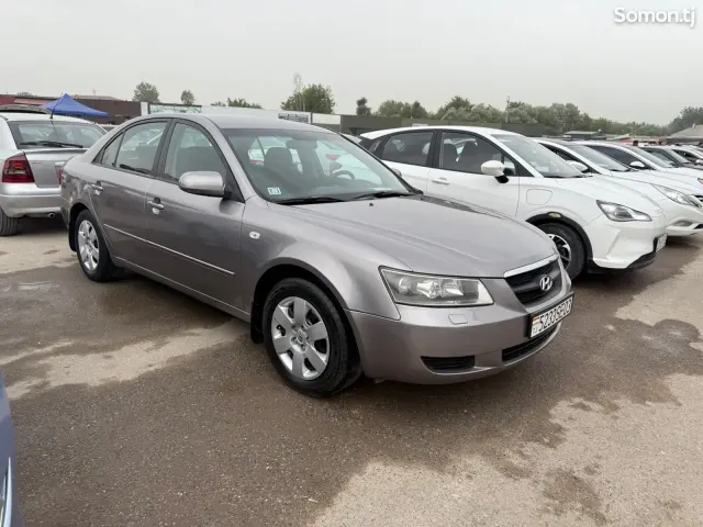 Hyundai Sonata 2006 · 2.4 MT