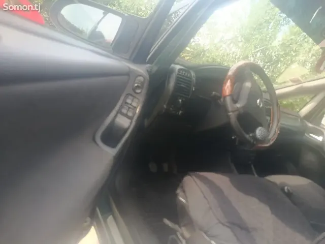 Opel Zafira 2002 · 1.6 MT
