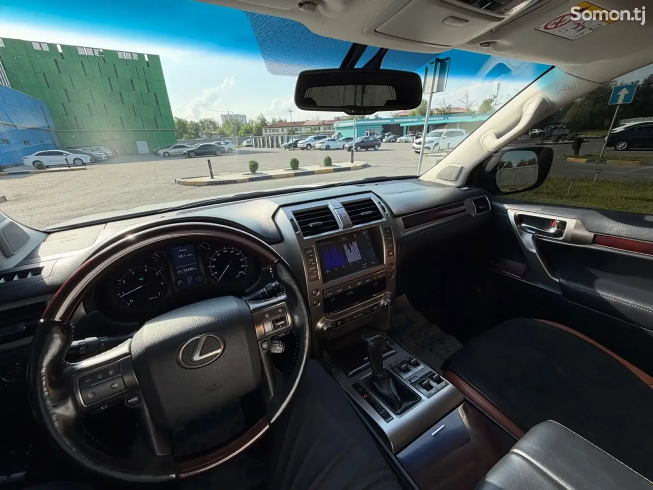 Lexus GX series 2018 · 4.6 AT