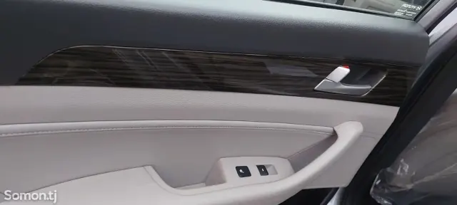 Hyundai Avanta Touring 2016 · 2.4 AT