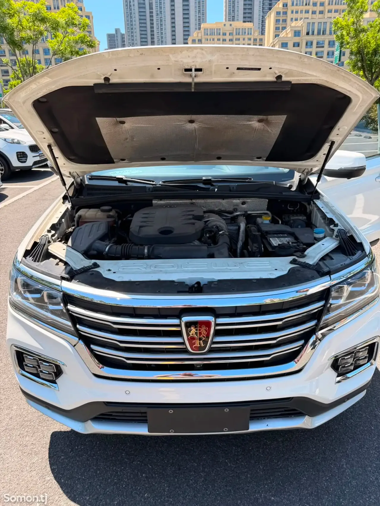 Roewe RX8 2018 · 2.0 AT