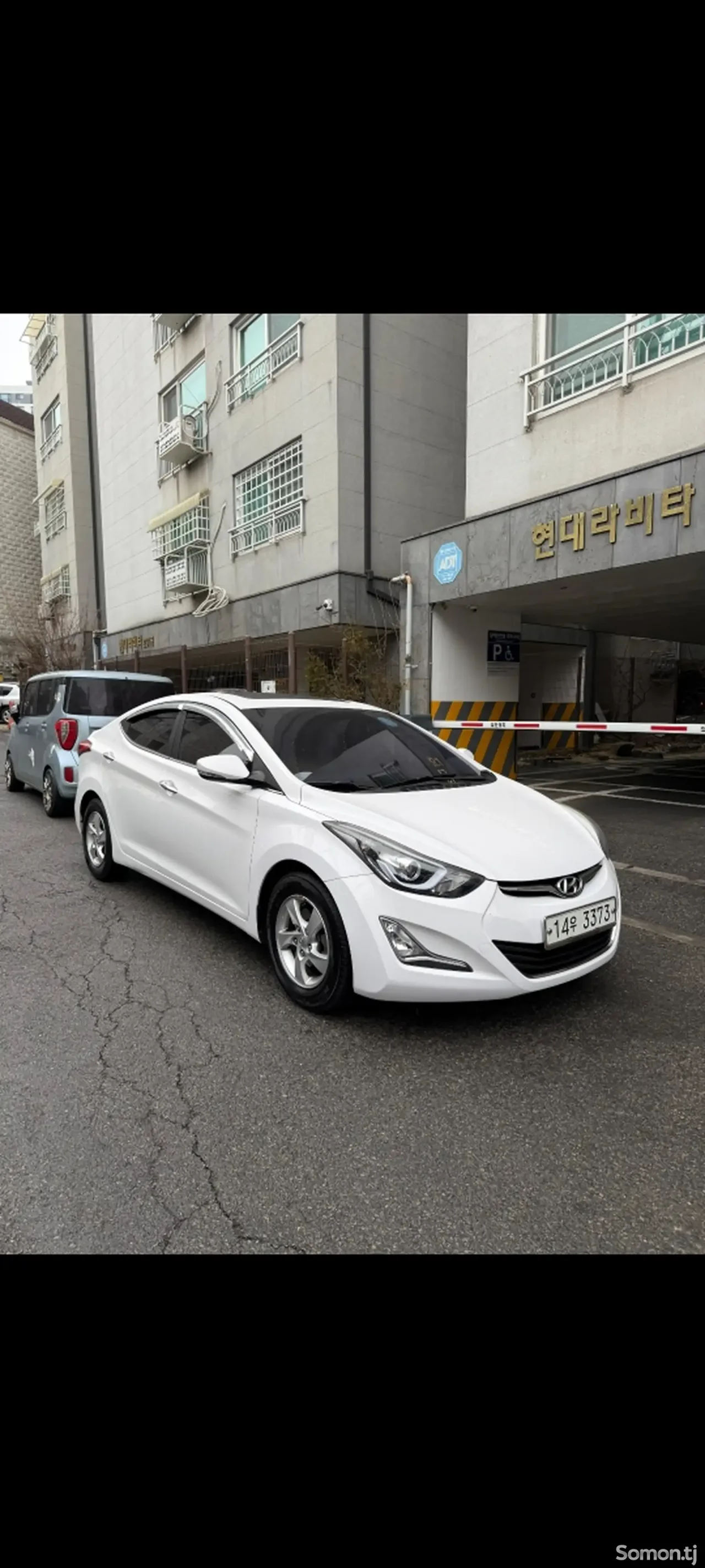 Hyundai Avante 2014 · 1.6 AT