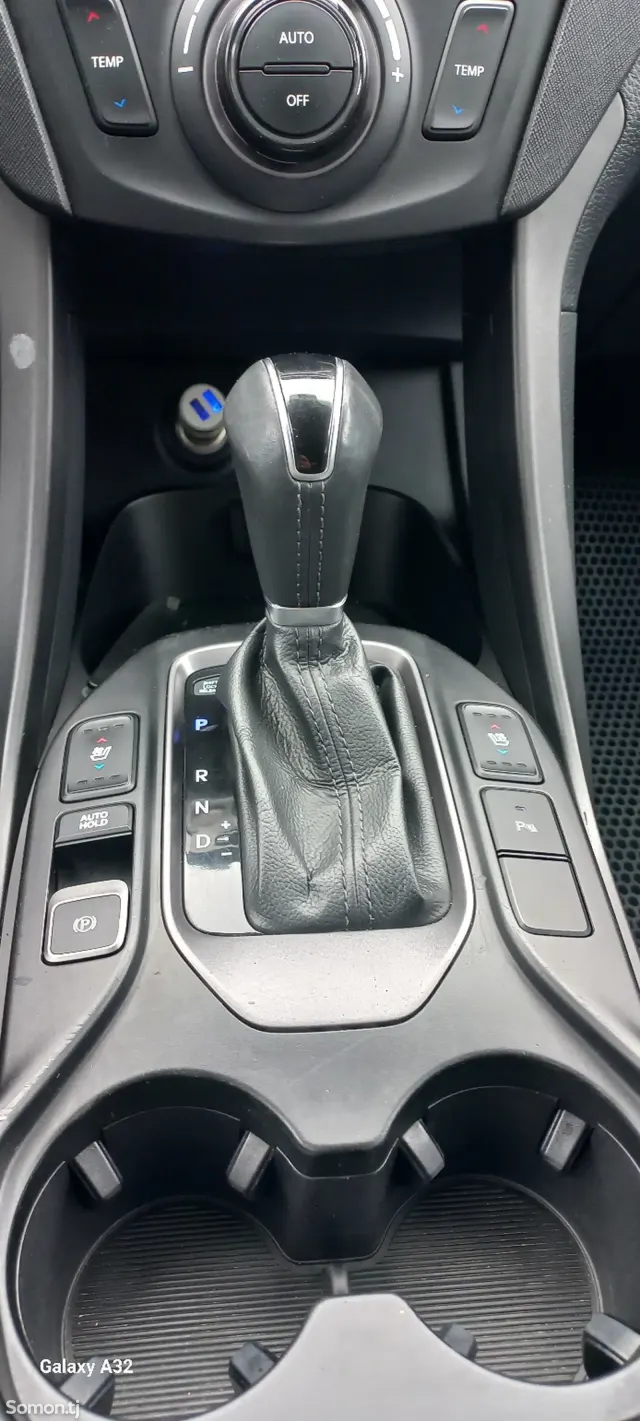 Hyundai Santa Fe 2014 · 2.0 AT