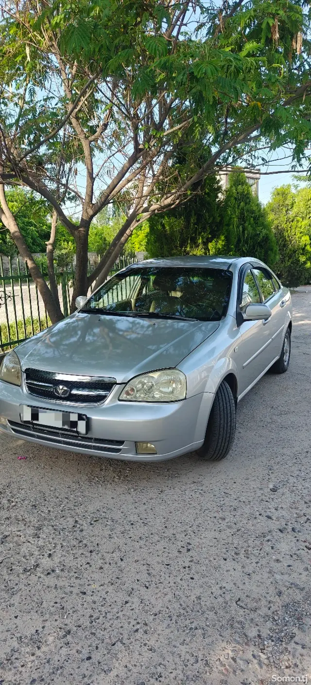 Chevrolet Lacetti 2007 · 1.6 AT