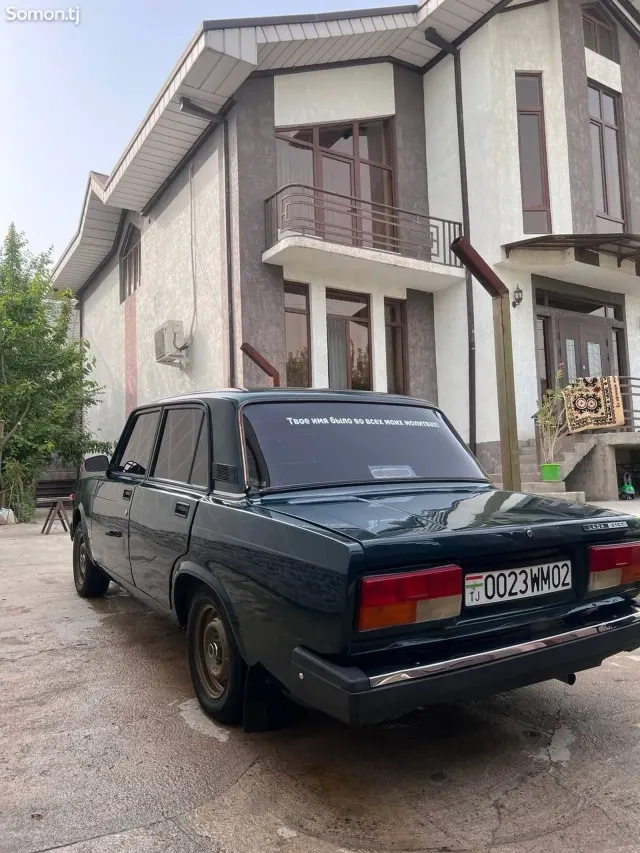 Lada (ВАЗ) 2107 2009 · 1.6 MT
