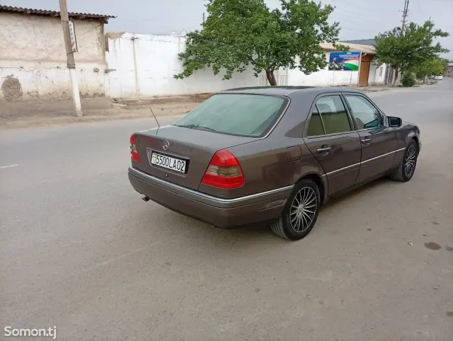 Mercedes-Benz C class 1994 · 1.8 MT