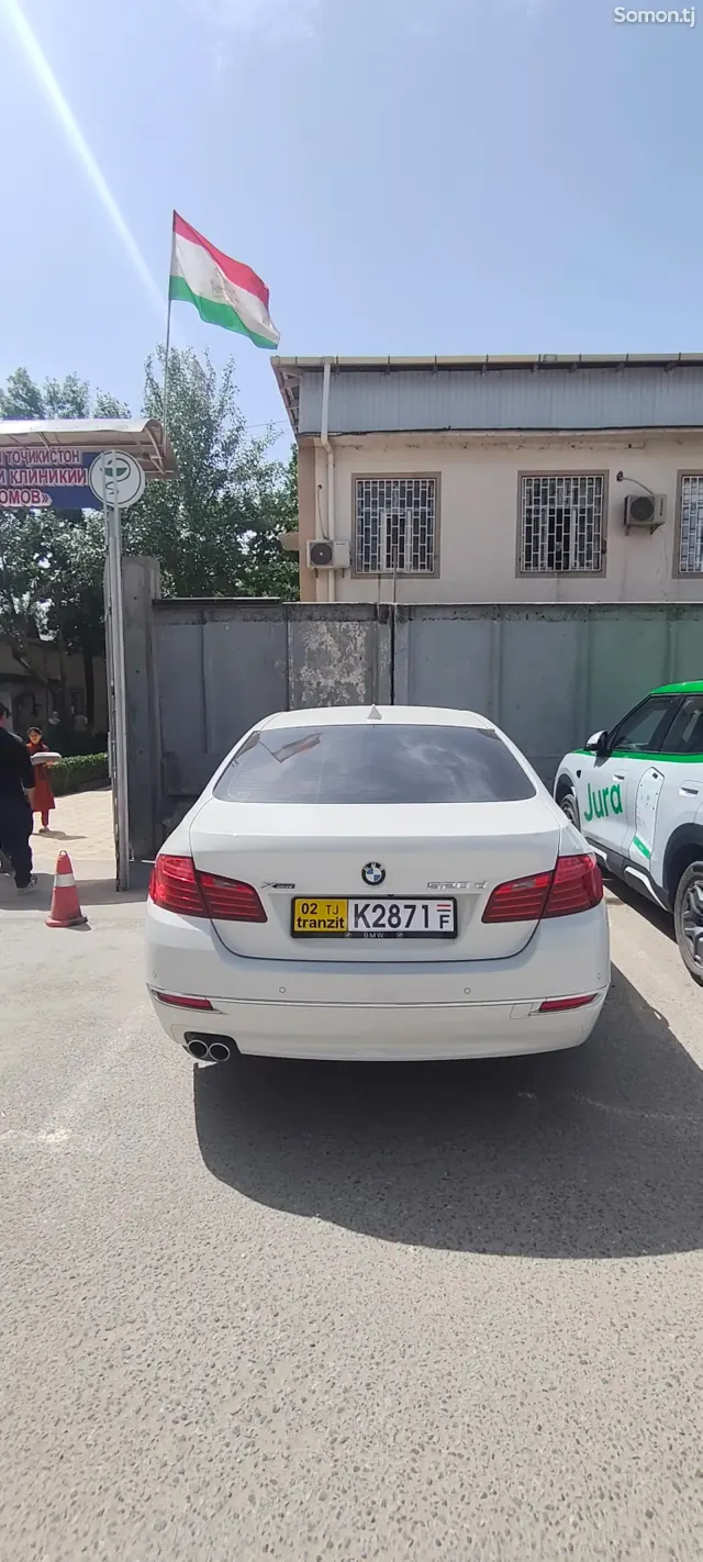 BMW M5 2014 · 2.0 AT